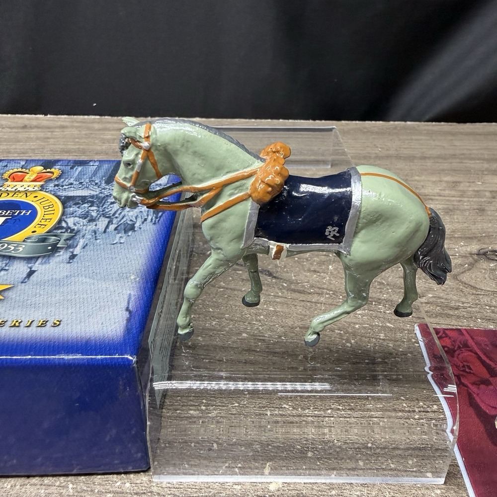 W Britains 40321 Metropolitan Police Mounted Horse Golden Jubilee Series Vintage